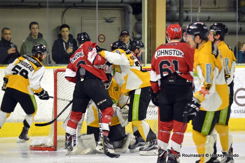 Chamonix  3 - 2 Strasbourg 
