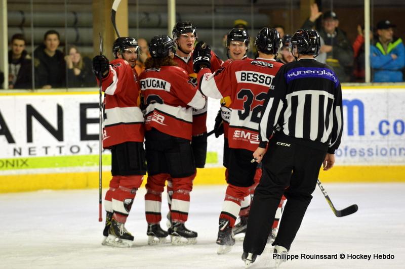 Chamonix  3 - 2 Strasbourg 