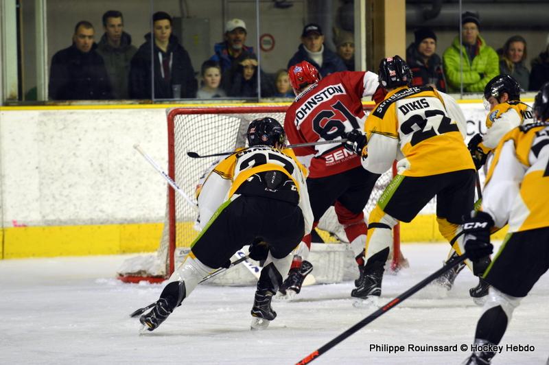 Chamonix  3 - 2 Strasbourg 
