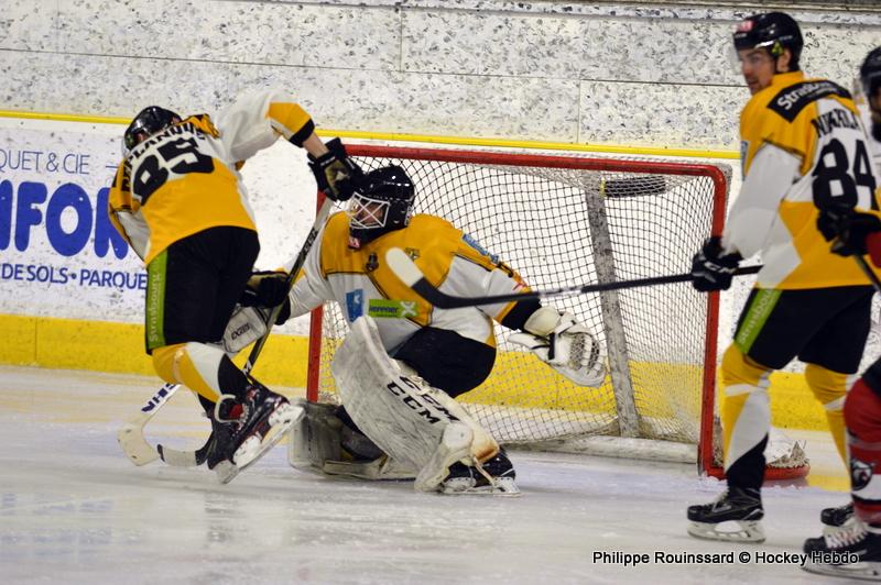 Chamonix  3 - 2 Strasbourg 