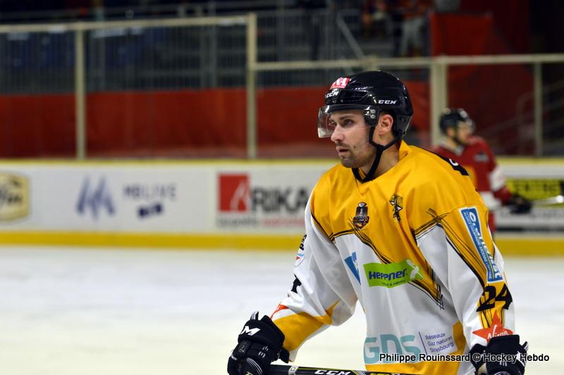 Chamonix  3 - 2 Strasbourg 