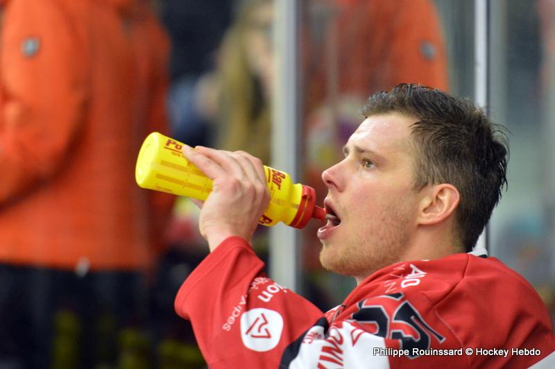 Chamonix  3 - 2 Strasbourg 