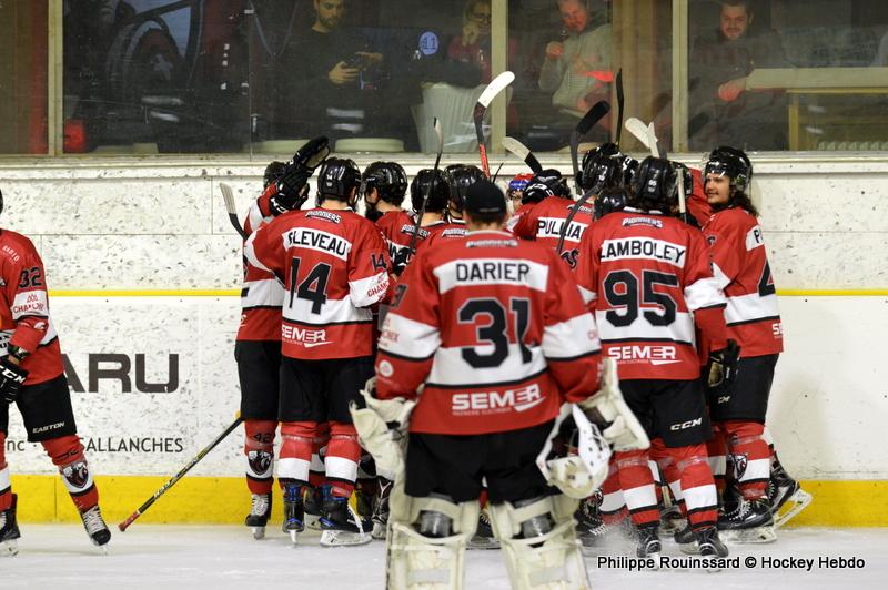 Chamonix  3 - 2 Strasbourg 