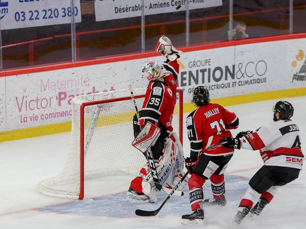 Amiens  5 - 2 Chamonix 