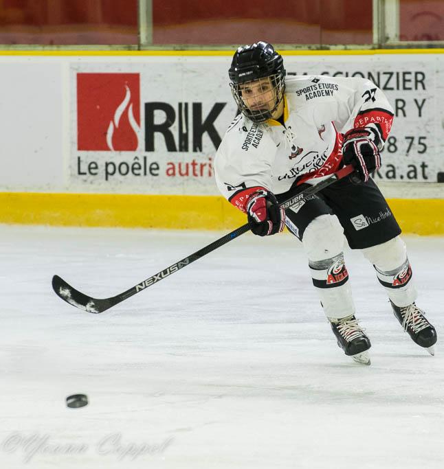 Chamonix  2 - 4 Nice