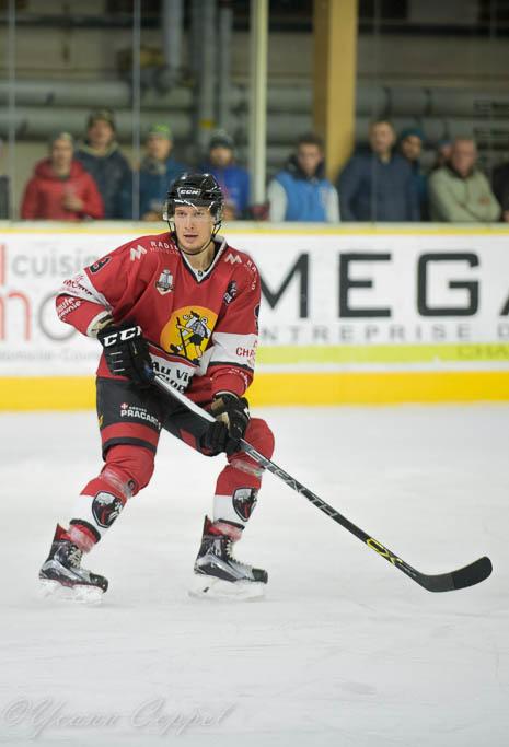 Chamonix  2 - 4 Nice