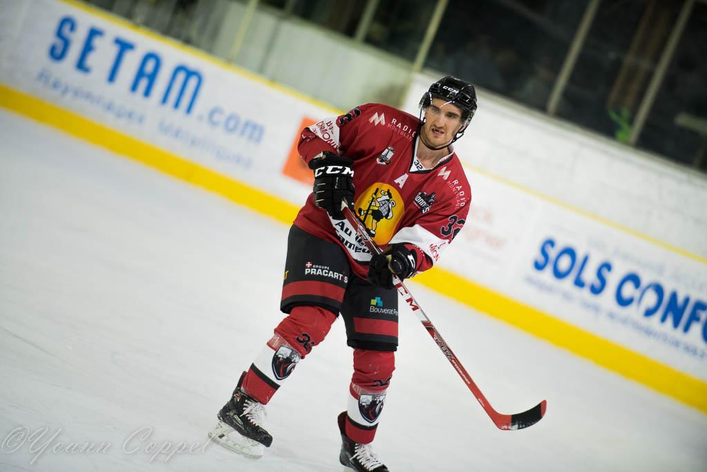 Chamonix  2 - 4 Nice