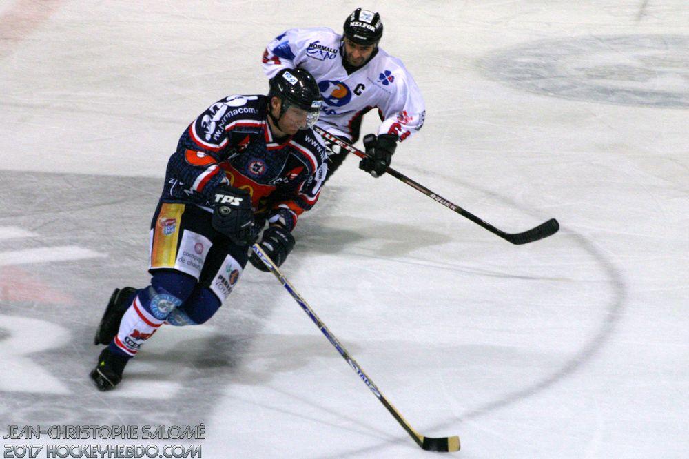 Grenoble retire le #71 de Josef Podlaha — Reportage