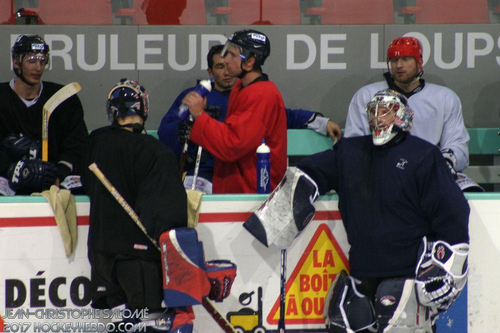 Grenoble retire le #71 de Josef Podlaha — Reportage