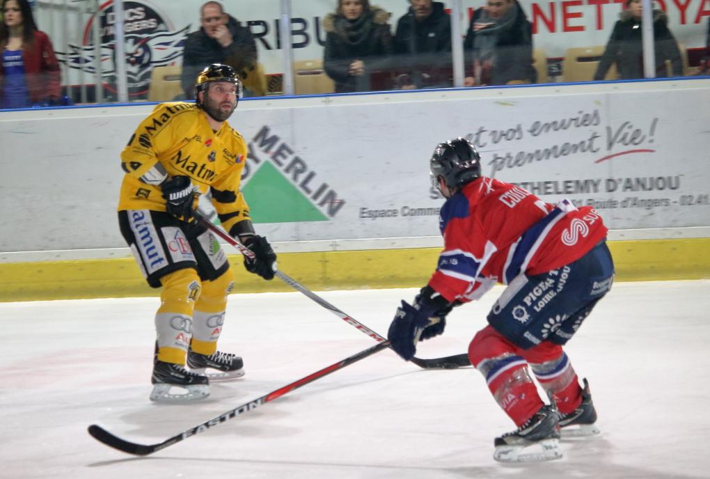 Angers  4 - 5 Rouen