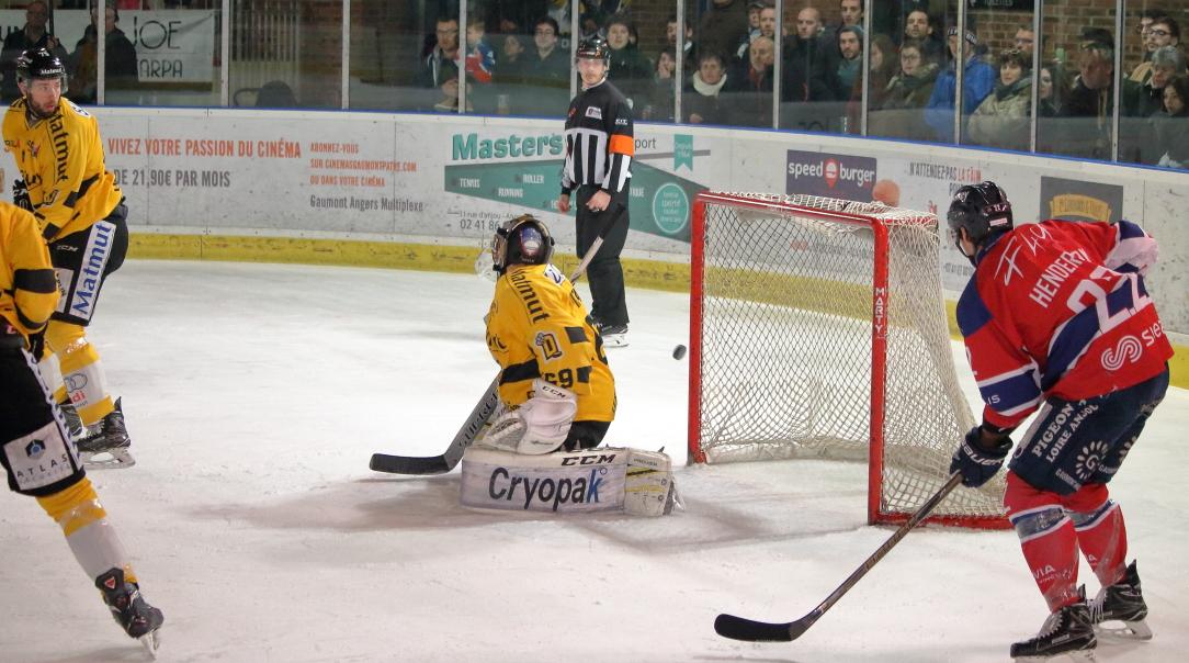 Angers  4 - 5 Rouen