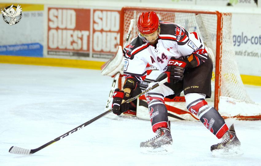 Anglet 1 - 3 Neuilly/Marne