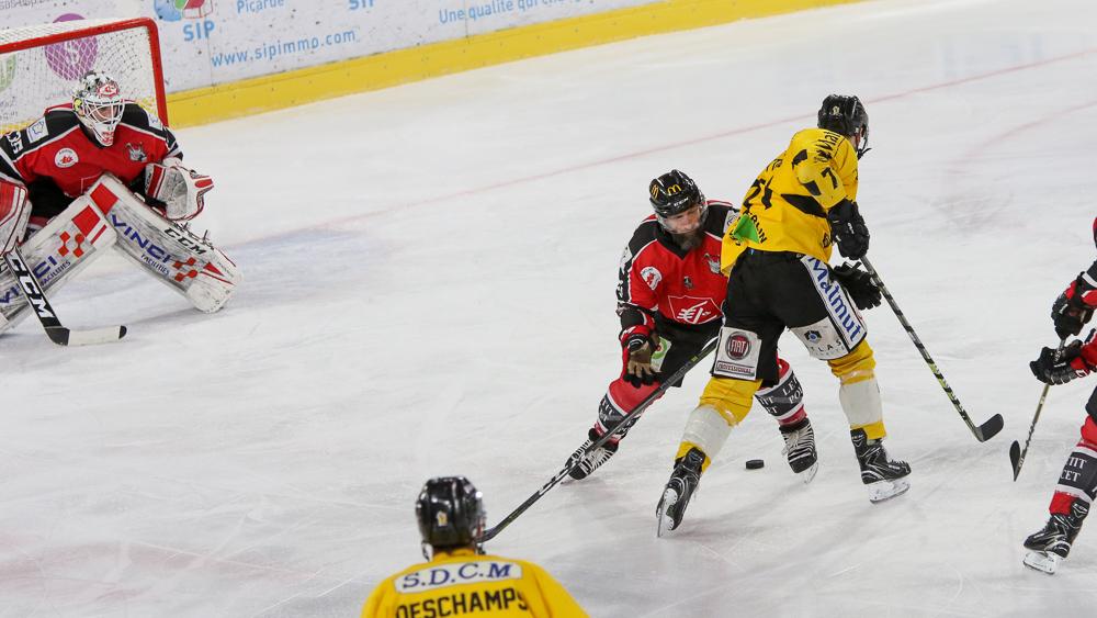 Amiens  3 - 4 Rouen