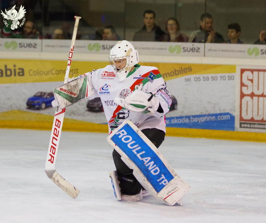 Anglet 7 - 3 Mont-Blanc