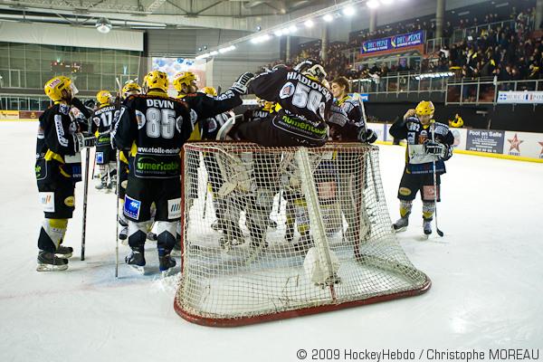 Strasbourg  3 - 1 Tours 