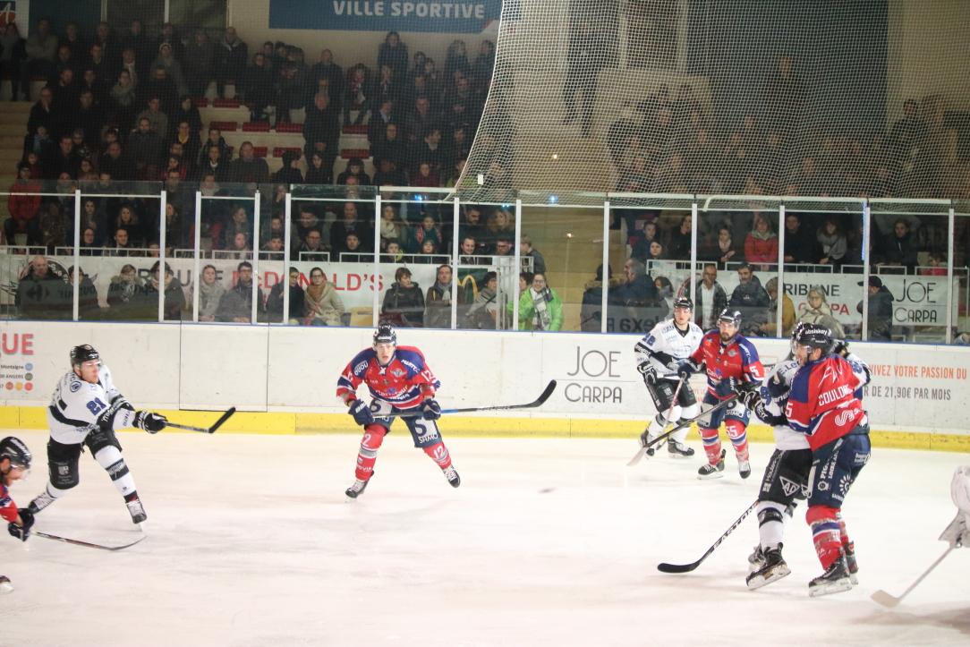 Angers  2 - 0 Gap 
