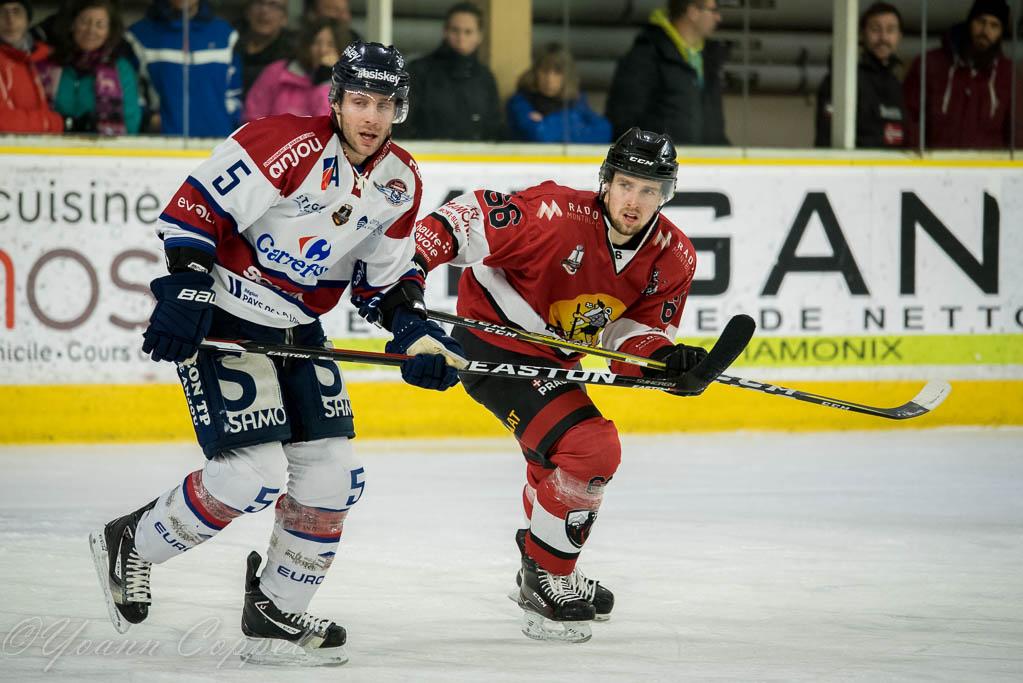 Chamonix  2 - 3 Angers 