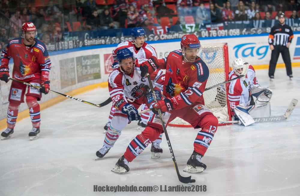 Grenoble  2 - 0 Mulhouse