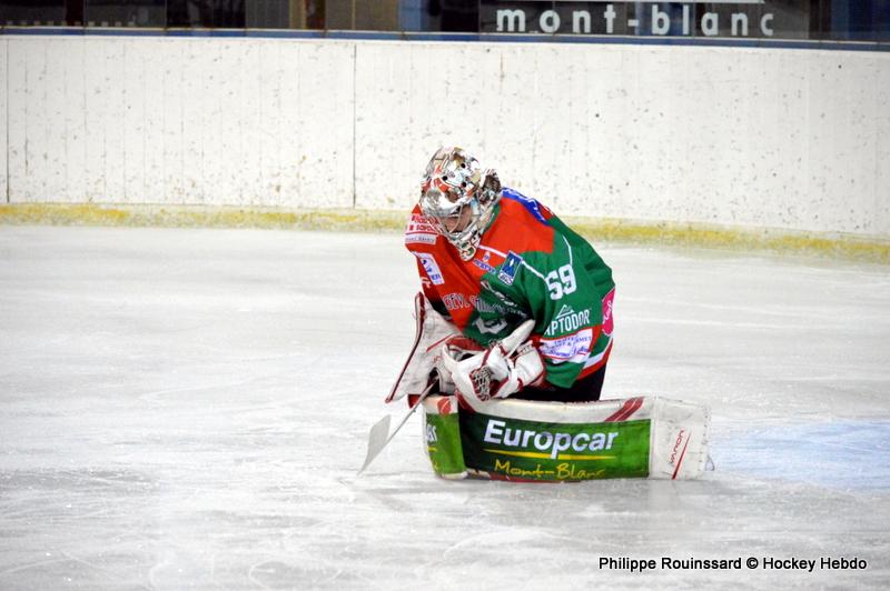 Mont-Blanc 3 - 4 Neuilly/Marne