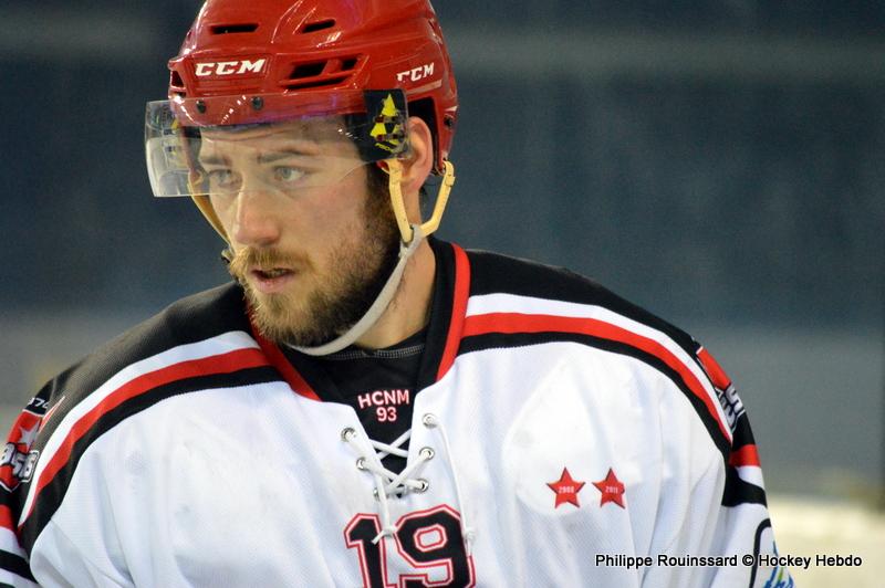 Mont-Blanc 3 - 4 Neuilly/Marne
