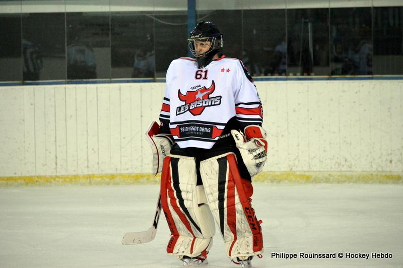 Mont-Blanc 3 - 4 Neuilly/Marne