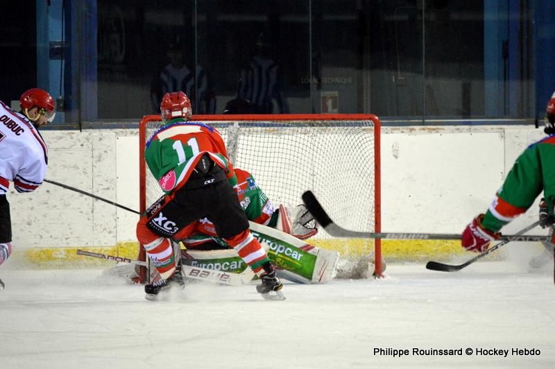 Mont-Blanc 3 - 4 Neuilly/Marne
