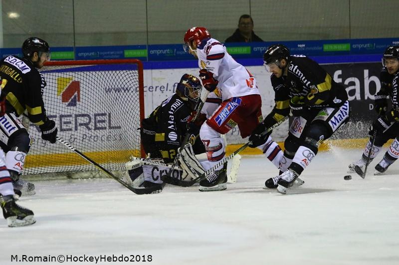 Rouen 3 - 4 Grenoble 