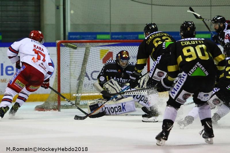 Rouen 3 - 4 Grenoble 