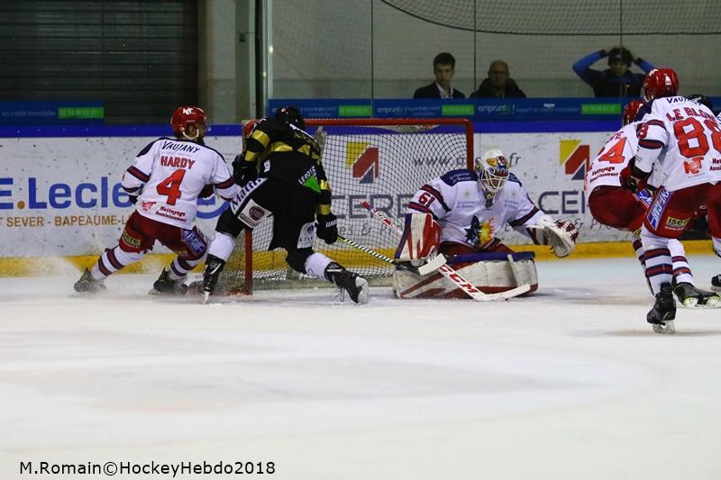 Rouen 3 - 4 Grenoble 