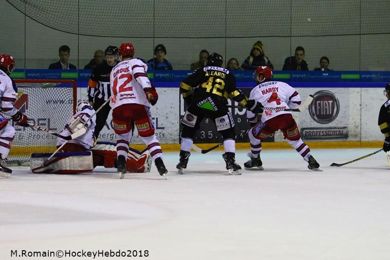 Rouen 3 - 4 Grenoble 