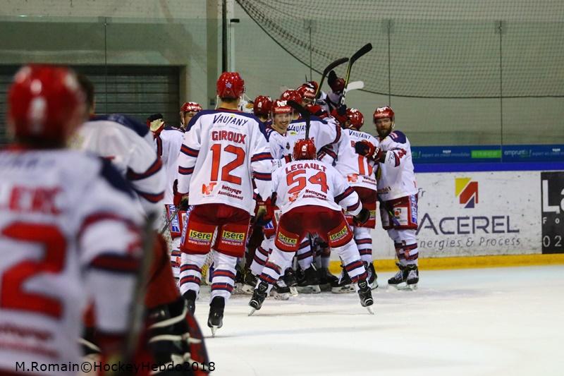 Rouen 3 - 4 Grenoble 