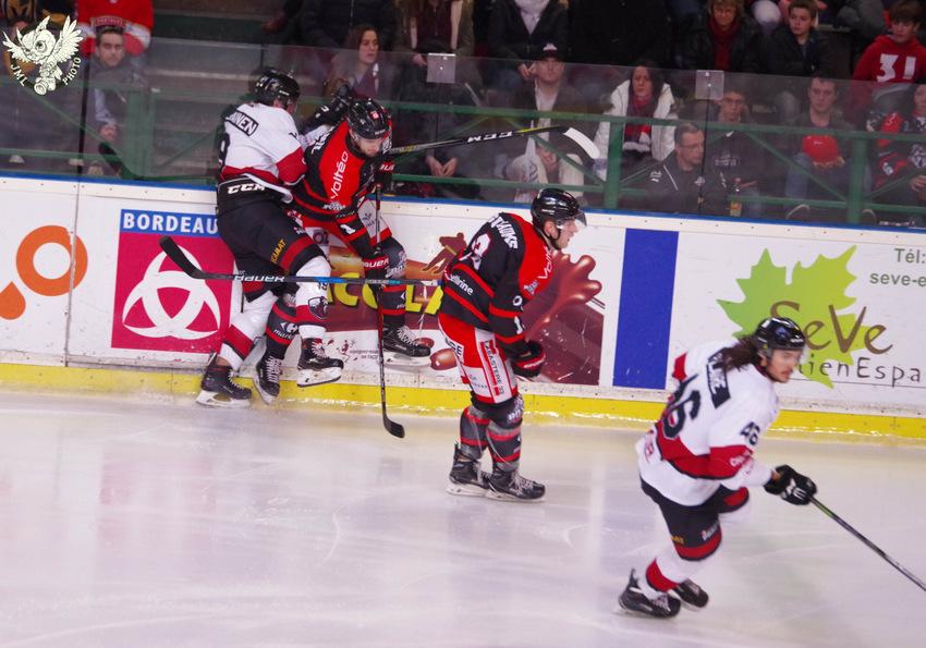 Bordeaux 7 - 1 Chamonix 