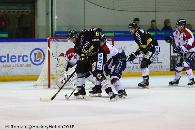 Rouen 4 - 0 Angers 