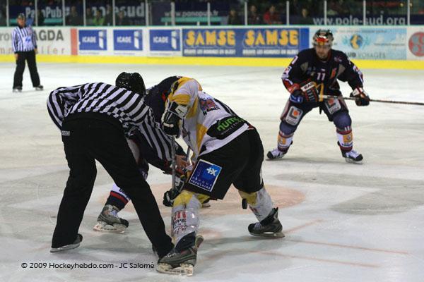 Grenoble  5 - 1 Strasbourg 