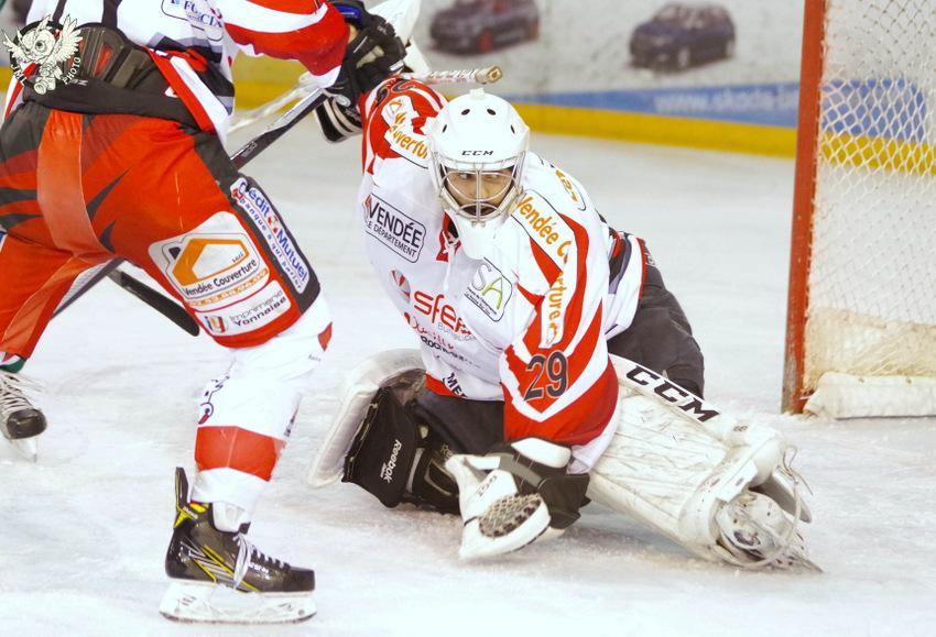 Anglet 7 - 4 La Roche-sur-Yon