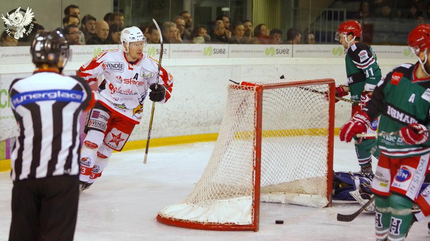 Anglet 7 - 4 La Roche-sur-Yon