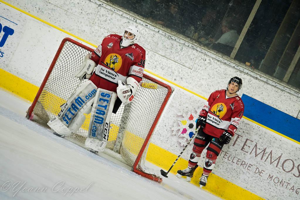 Chamonix  0 - 2 Strasbourg 