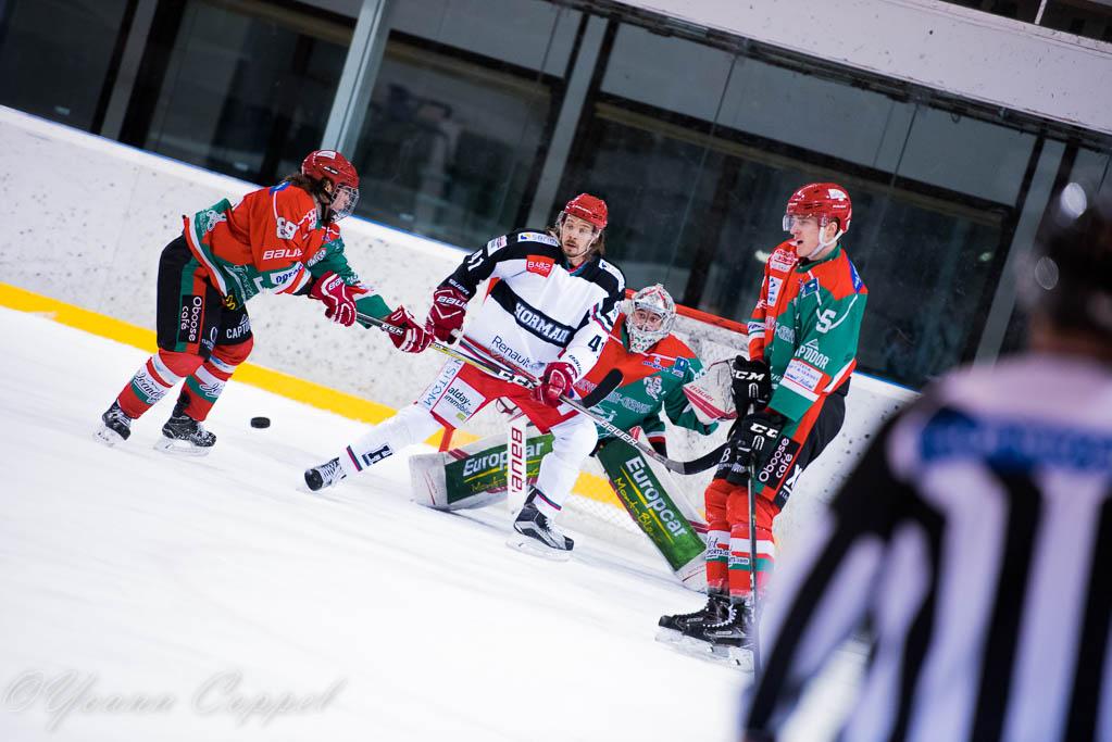 Mont-Blanc 3 - 8 Anglet