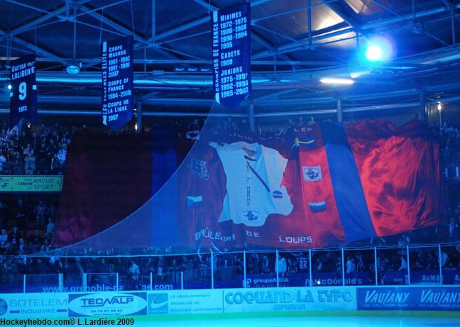 Grenoble  3 - 2 Strasbourg 