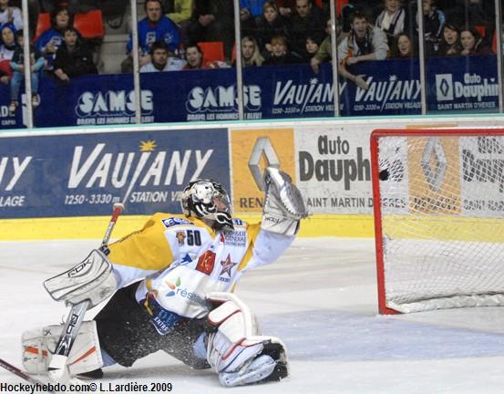 Grenoble  3 - 2 Strasbourg 