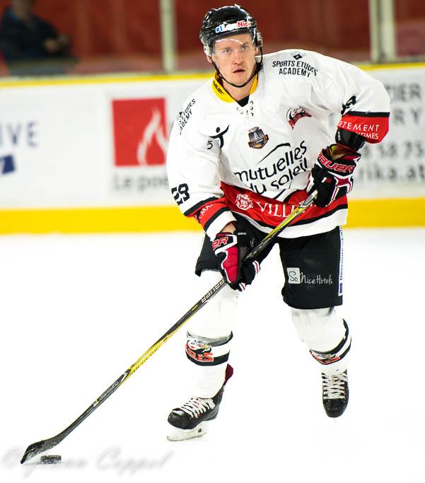 Chamonix  5 - 3 Nice