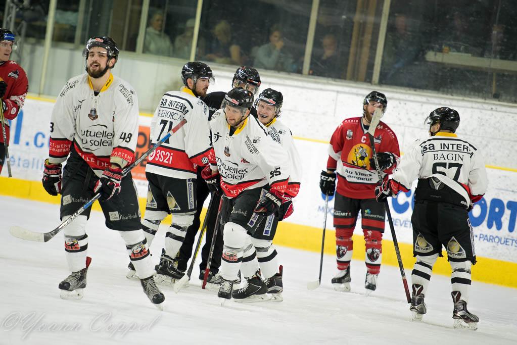 Chamonix  5 - 3 Nice
