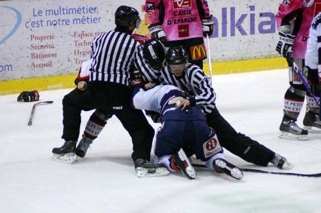 Photo hockey match Amiens  - Angers  le 06/03/2009