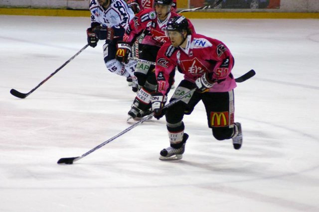 Photo hockey match Amiens  - Angers  le 06/03/2009