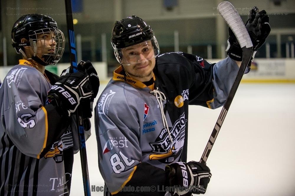 Brest  4 - 2 Neuilly/Marne