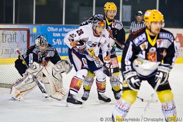 Strasbourg  4 - 3 Grenoble 