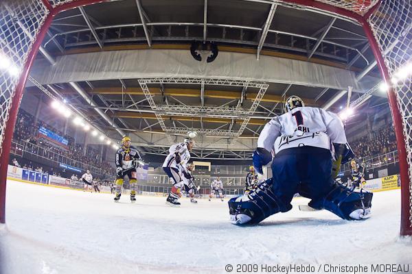 Strasbourg  4 - 3 Grenoble 