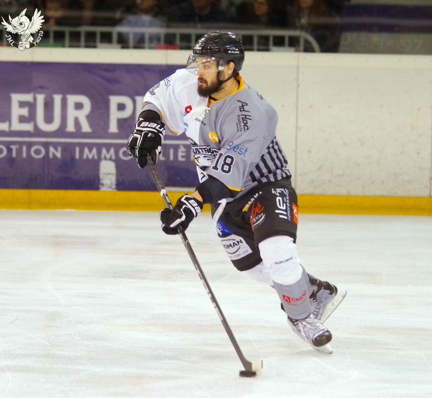 Anglet 2 - 4 Brest 