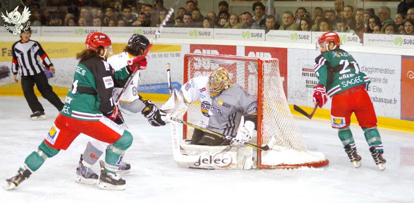 Anglet 2 - 4 Brest 