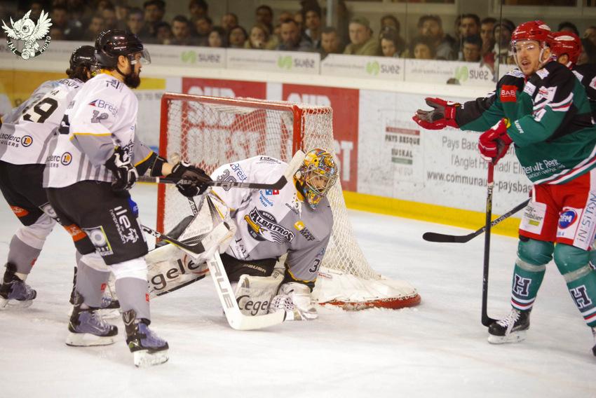 Anglet 2 - 4 Brest 